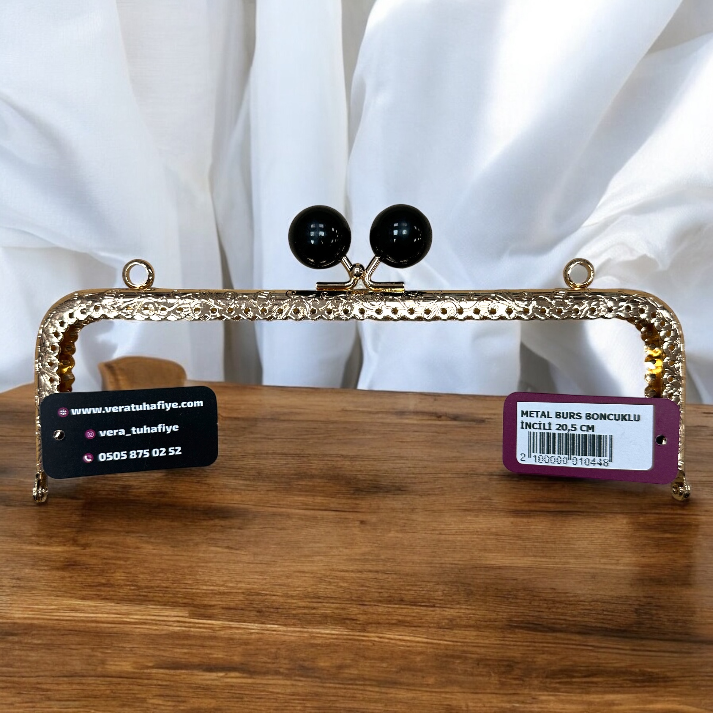 20.5 CM DİKMELİ BONCUKLU